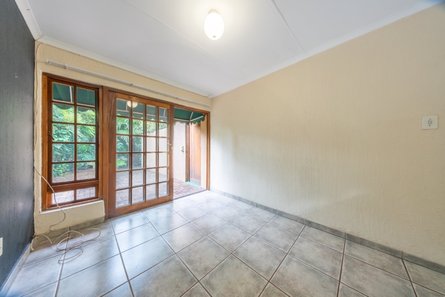 To Let 1 Bedroom Property for Rent in Bedfordview Gauteng