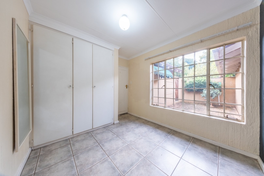 To Let 1 Bedroom Property for Rent in Bedfordview Gauteng