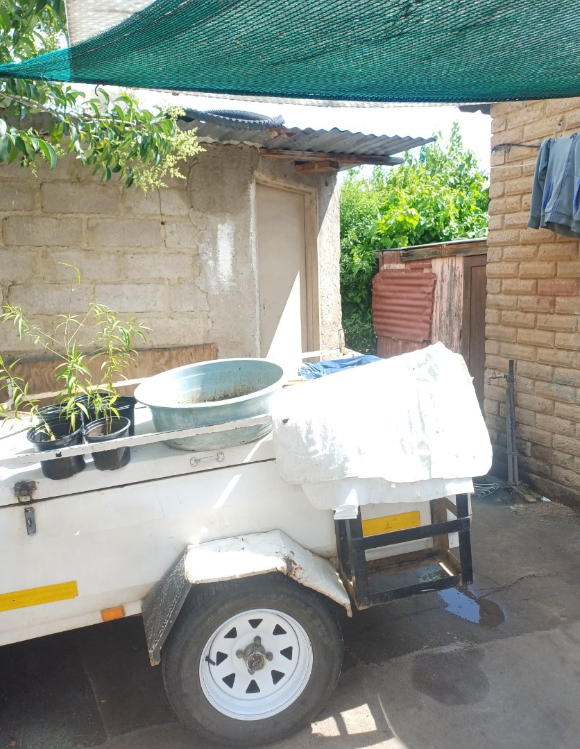 2 Bedroom Property for Sale in Olievenhoutbosch Gauteng