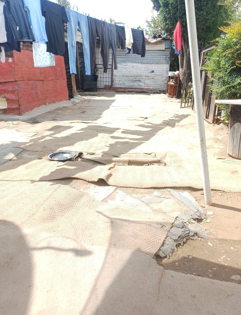 2 Bedroom Property for Sale in Olievenhoutbosch Gauteng