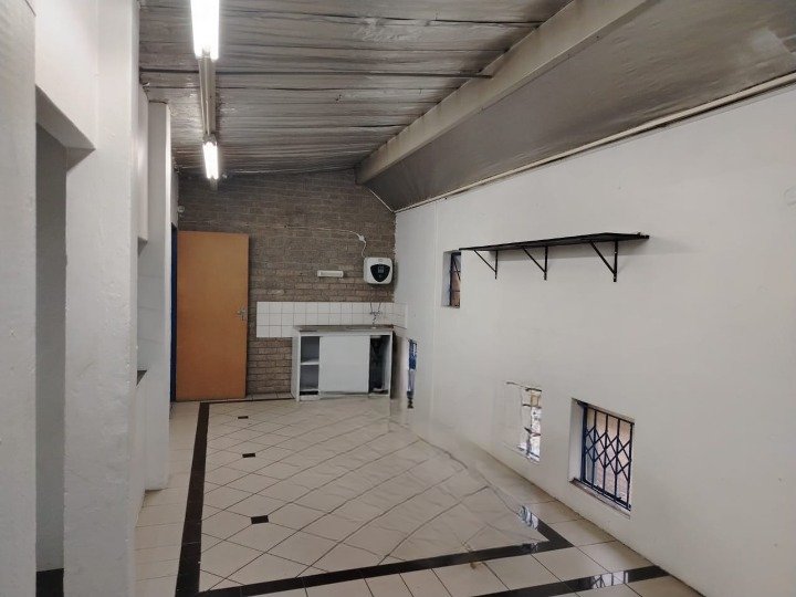 To Let commercial Property for Rent in Gallagher Estate Gauteng