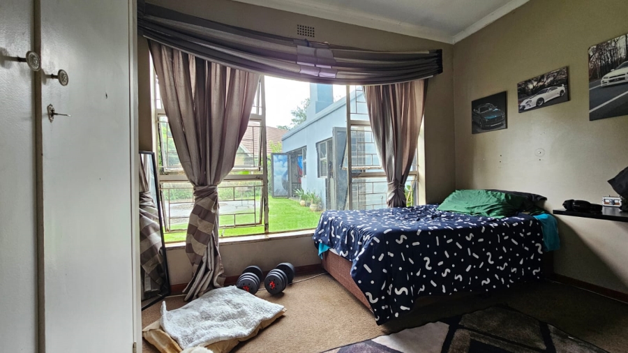 5 Bedroom Property for Sale in Vanderbijlpark Sw 2 Gauteng