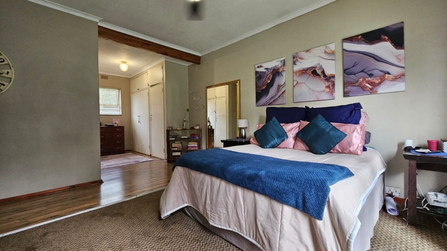 5 Bedroom Property for Sale in Vanderbijlpark Sw 2 Gauteng