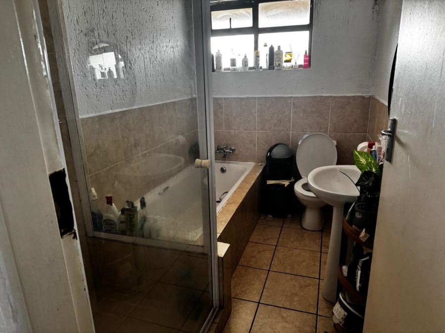 2 Bedroom Property for Sale in Eveleigh Gauteng