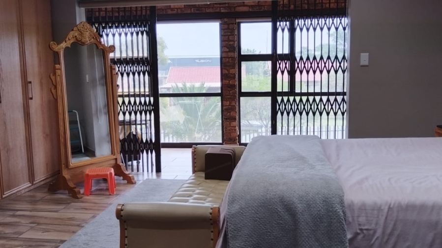 4 Bedroom Property for Sale in Vereeniging West Gauteng