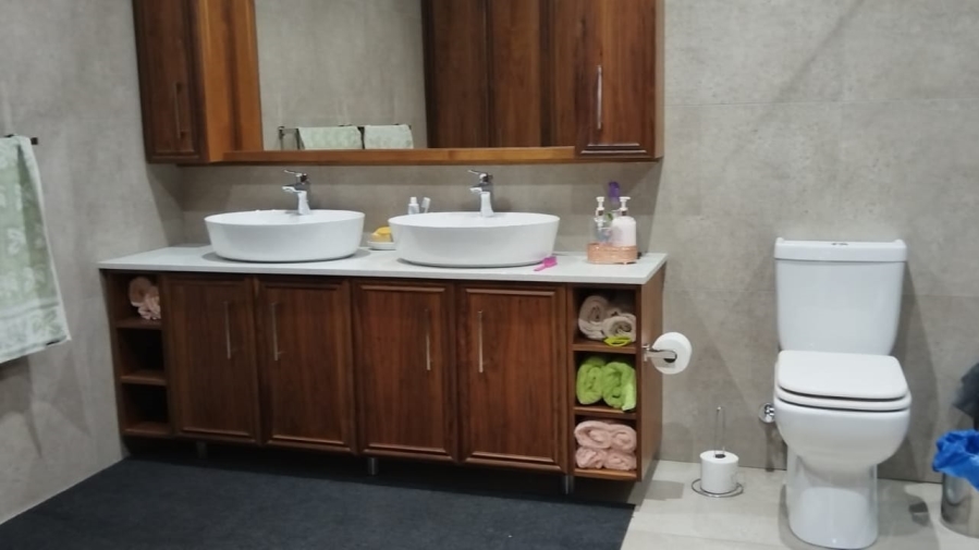 4 Bedroom Property for Sale in Vereeniging West Gauteng