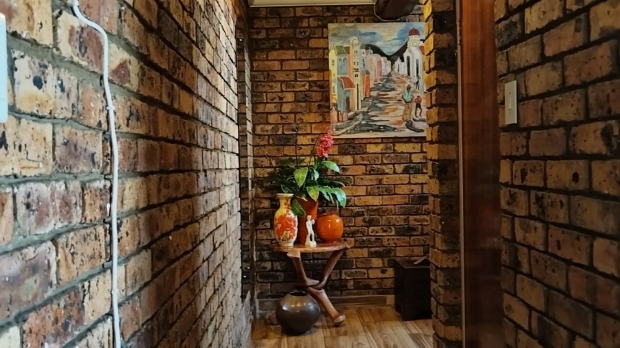 4 Bedroom Property for Sale in Vereeniging West Gauteng