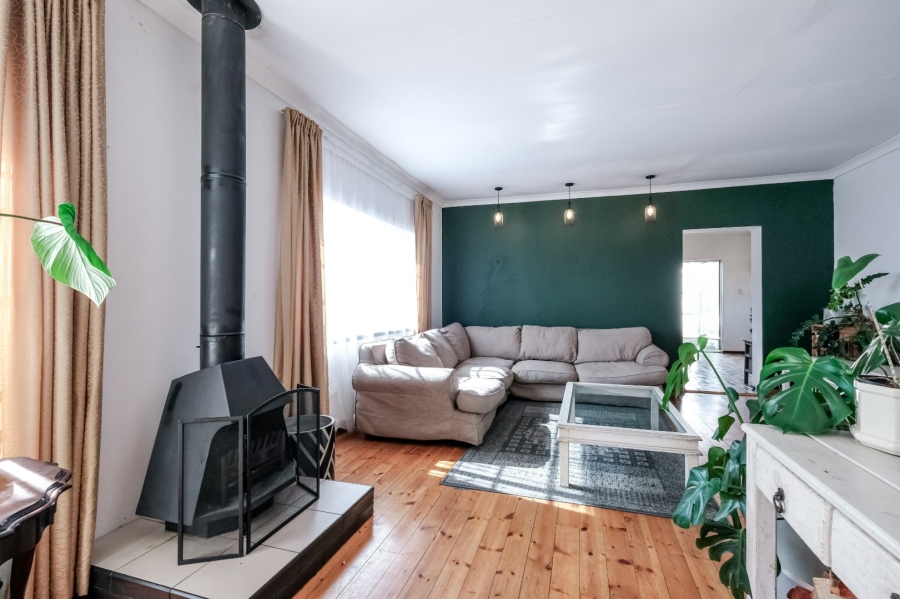 4 Bedroom Property for Sale in Sunnyridge Gauteng