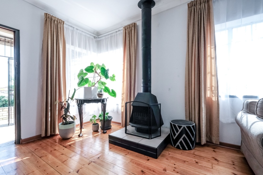 4 Bedroom Property for Sale in Sunnyridge Gauteng