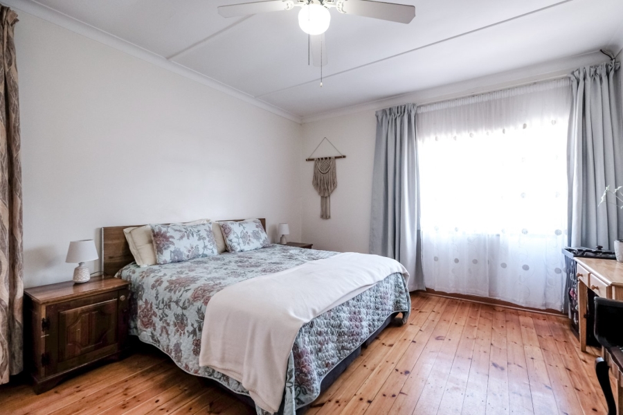 4 Bedroom Property for Sale in Sunnyridge Gauteng