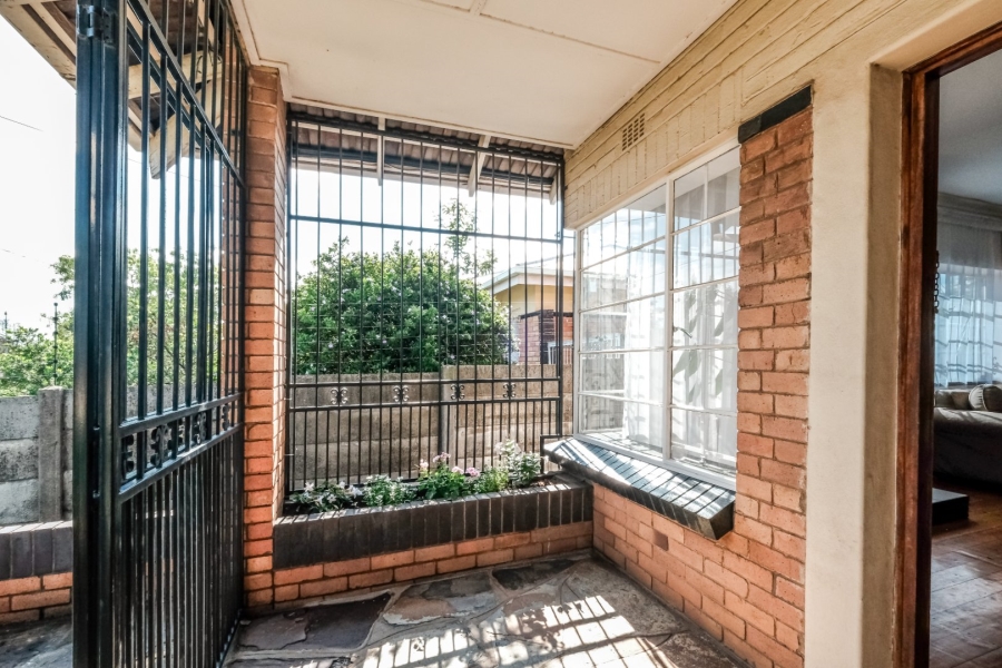 4 Bedroom Property for Sale in Sunnyridge Gauteng