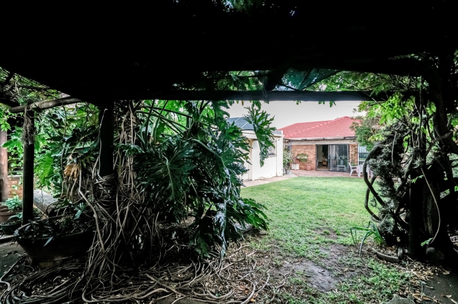 4 Bedroom Property for Sale in Sunnyridge Gauteng