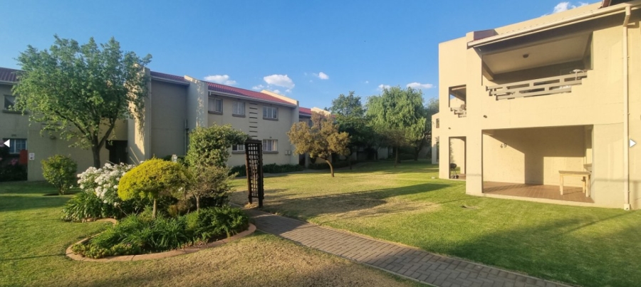 2 Bedroom Property for Sale in Eden Glen Gauteng