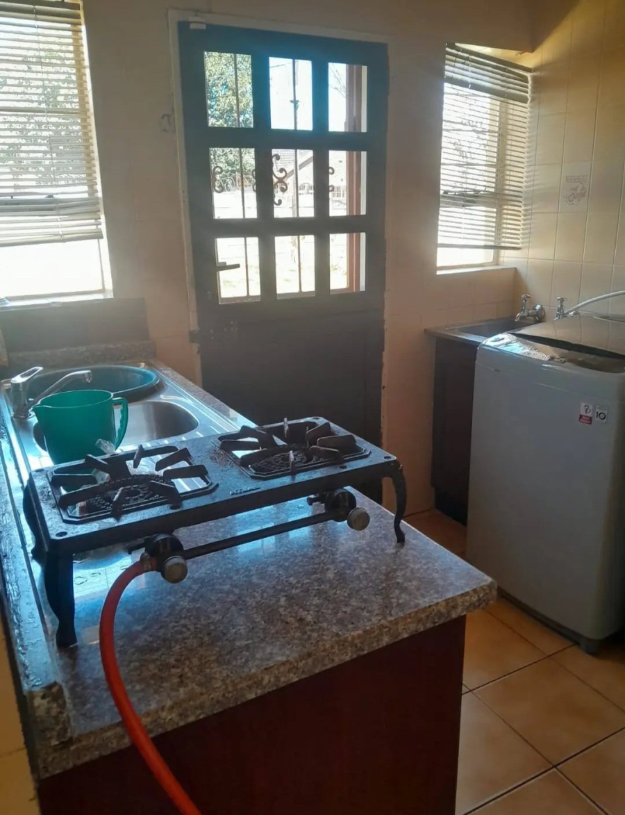 3 Bedroom Property for Sale in Birchleigh North Gauteng