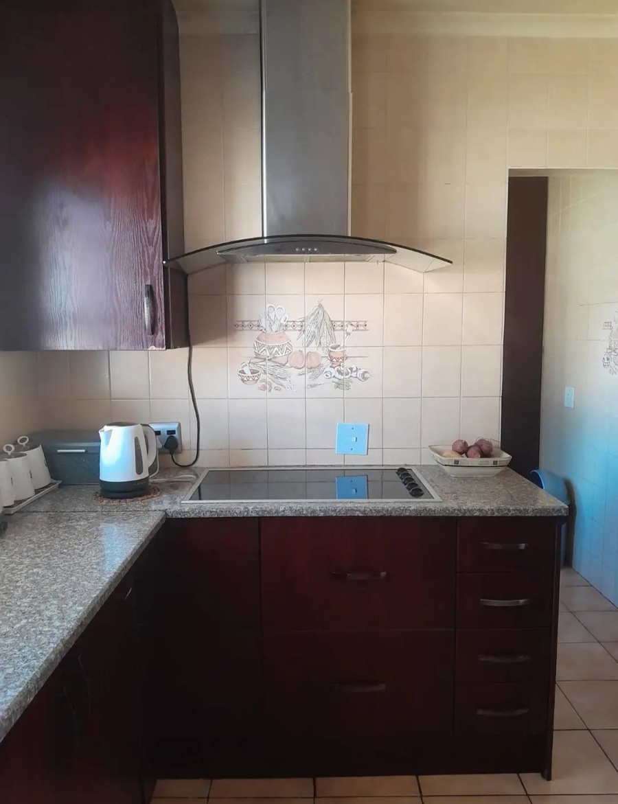 3 Bedroom Property for Sale in Birchleigh North Gauteng