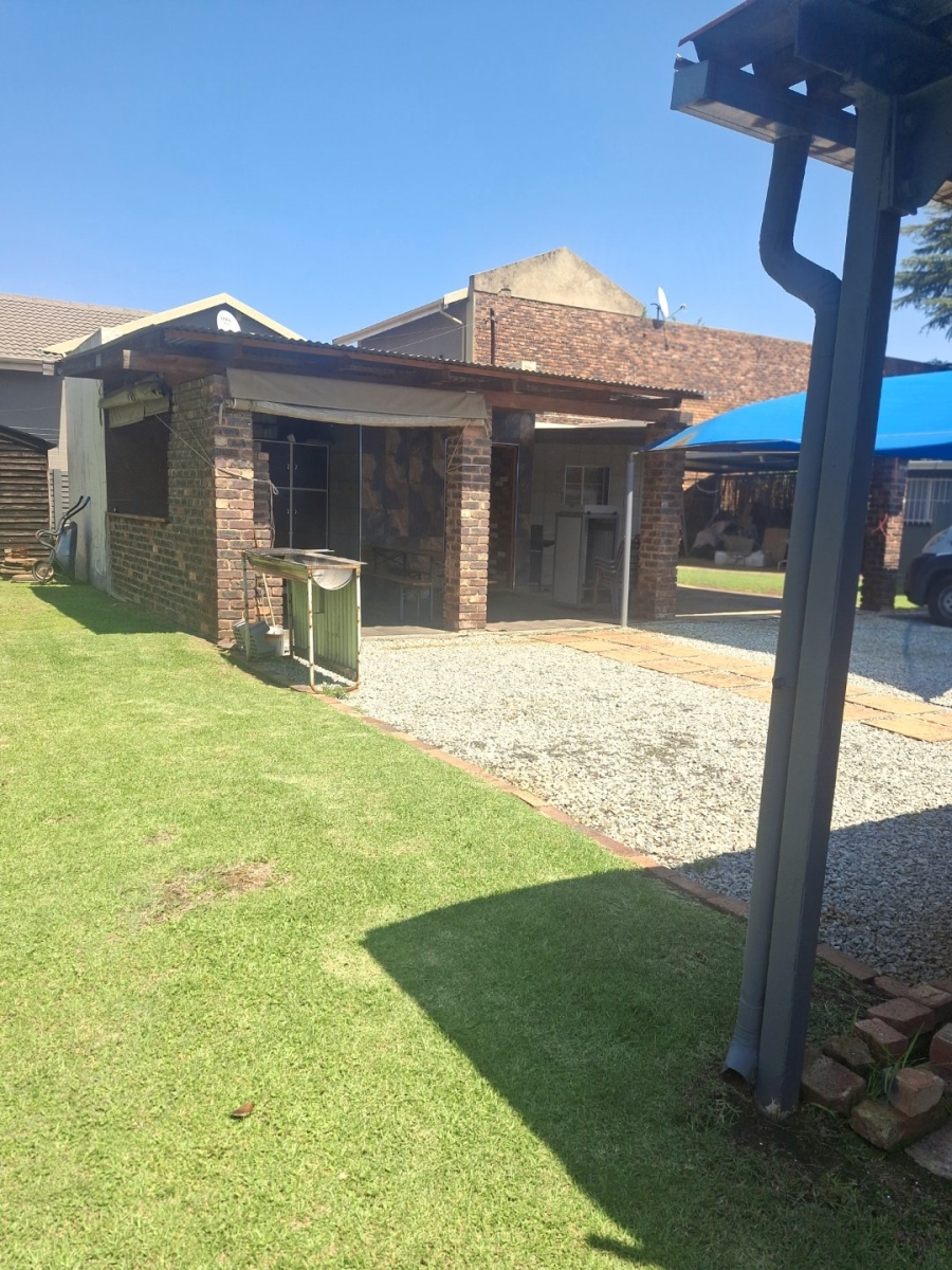 3 Bedroom Property for Sale in Rynfield Gauteng