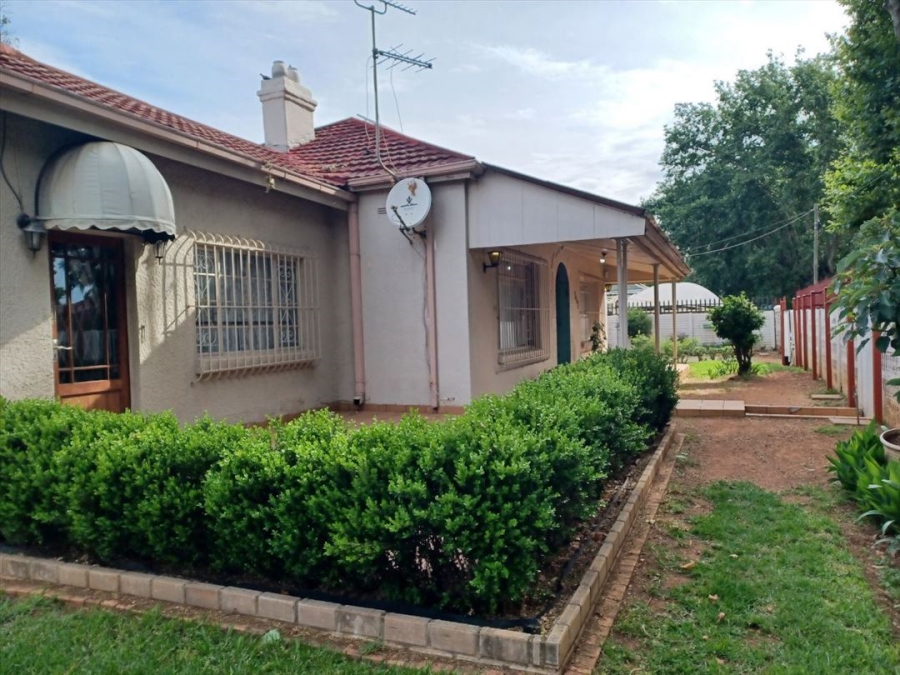4 Bedroom Property for Sale in Benoni Central Gauteng