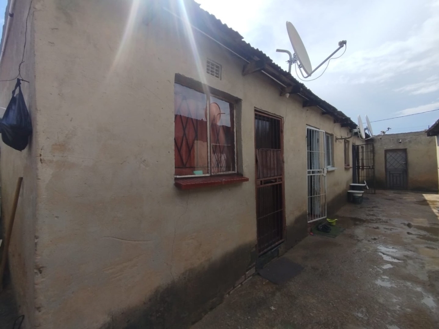 1 Bedroom Property for Sale in Ivory Park Gauteng