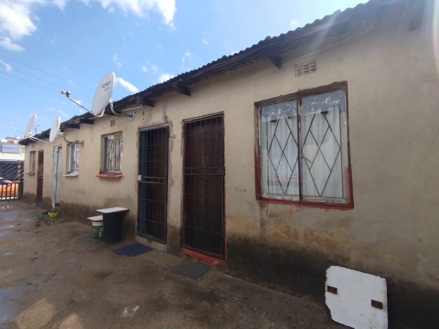 1 Bedroom Property for Sale in Ivory Park Gauteng