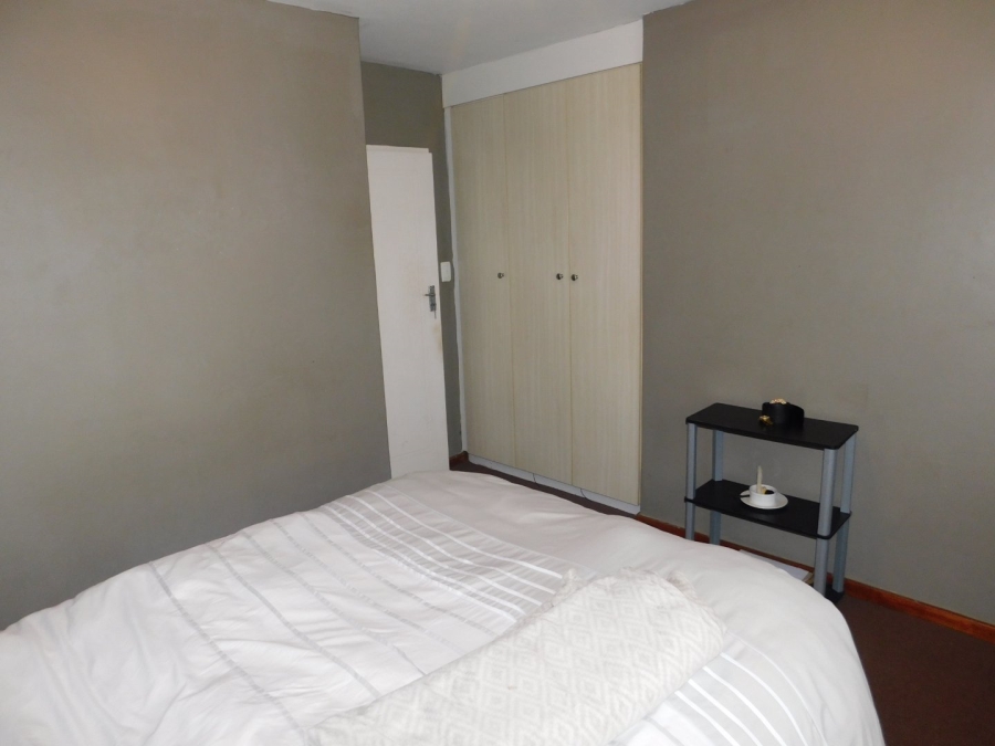 To Let 2 Bedroom Property for Rent in Erand Gardens Gauteng