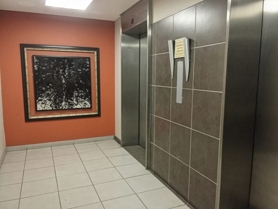 1 Bedroom Property for Sale in Marshalltown Gauteng