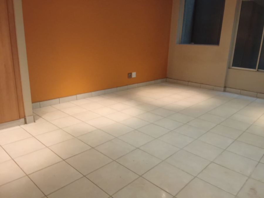 1 Bedroom Property for Sale in Marshalltown Gauteng