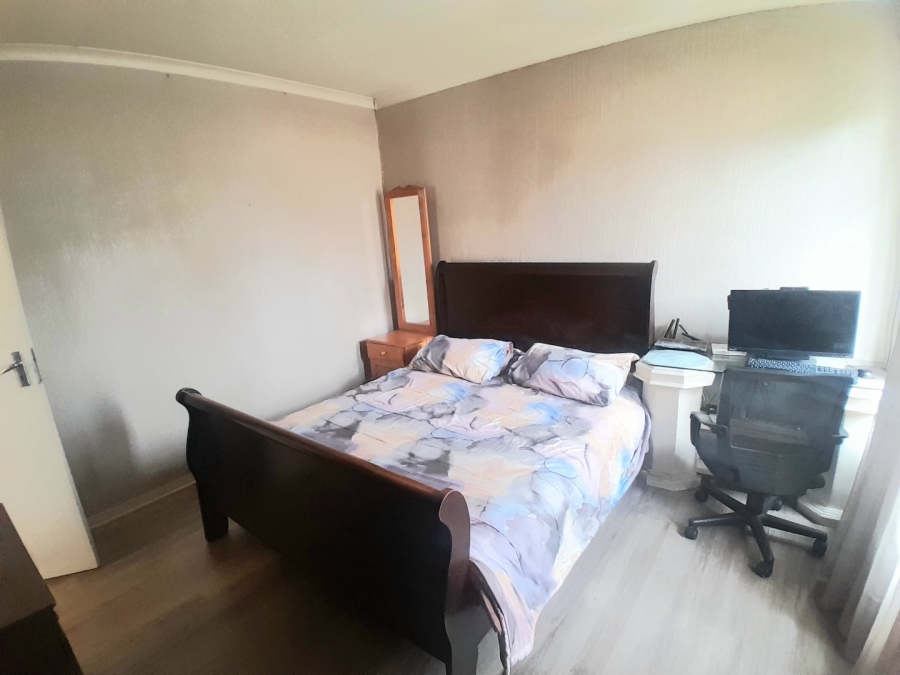 4 Bedroom Property for Sale in Noordwyk Gauteng