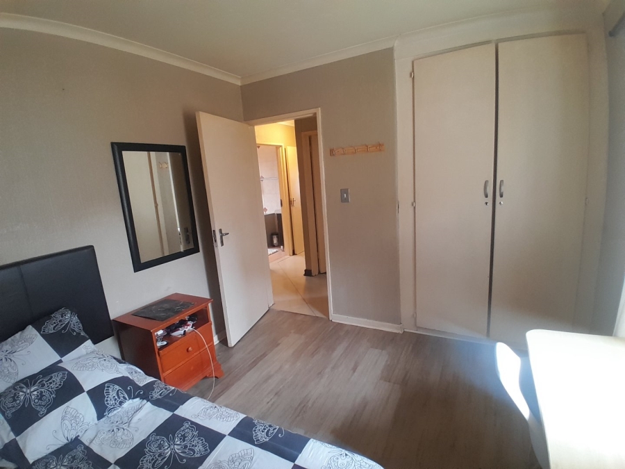 4 Bedroom Property for Sale in Noordwyk Gauteng