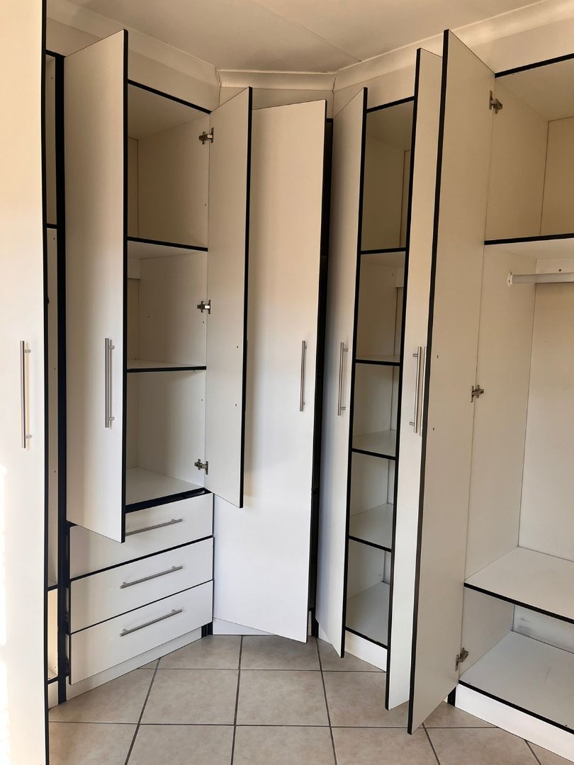 To Let 3 Bedroom Property for Rent in Kirkney Gauteng