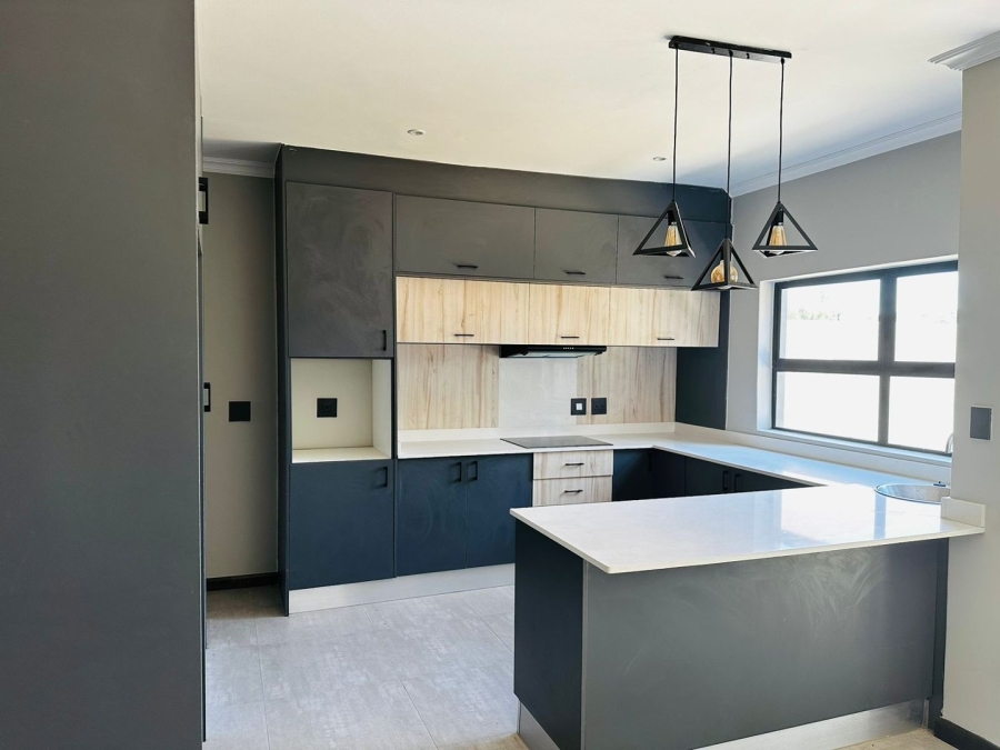 3 Bedroom Property for Sale in Sandown Gauteng