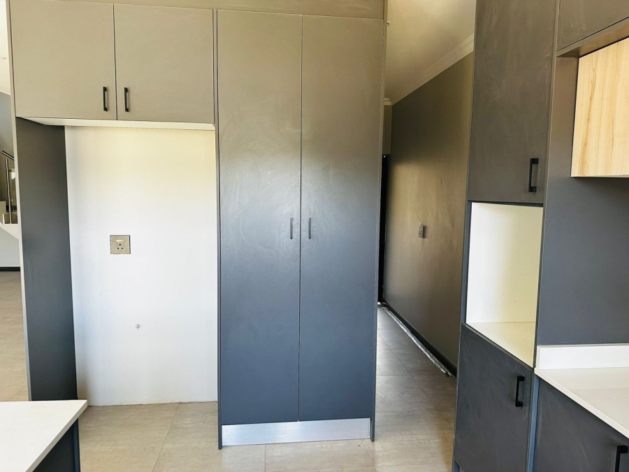 3 Bedroom Property for Sale in Sandown Gauteng