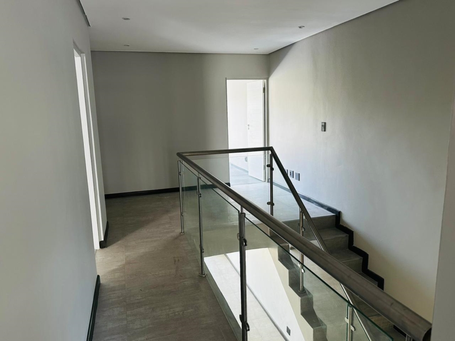 3 Bedroom Property for Sale in Sandown Gauteng