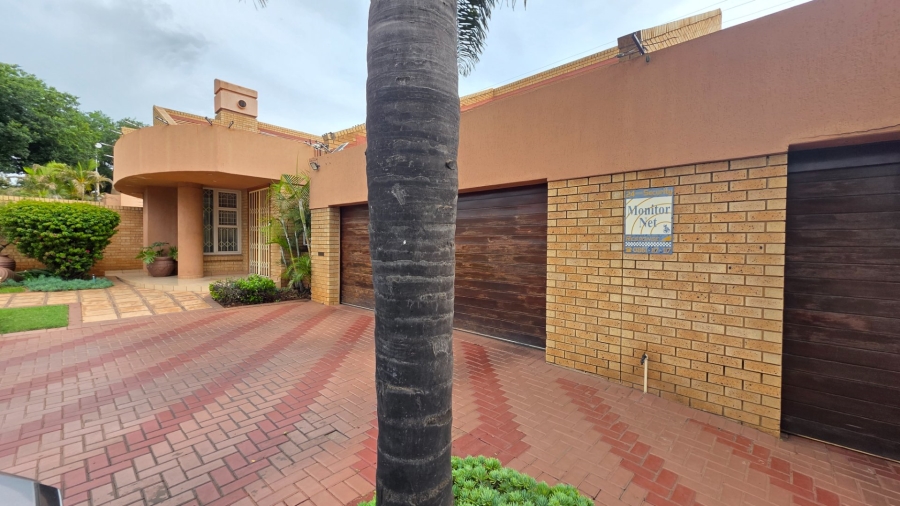 4 Bedroom Property for Sale in Erasmia Gauteng