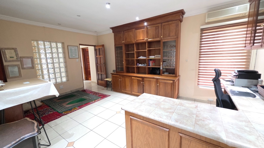 4 Bedroom Property for Sale in Erasmia Gauteng