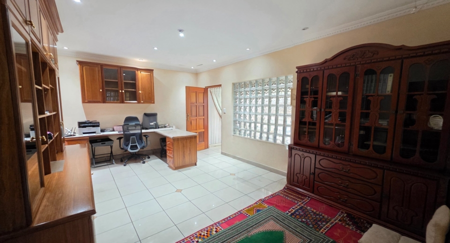 4 Bedroom Property for Sale in Erasmia Gauteng