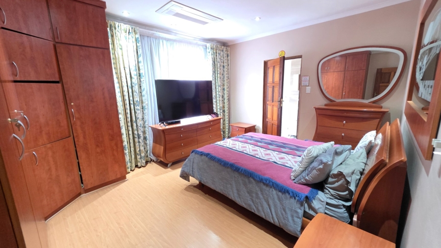 4 Bedroom Property for Sale in Erasmia Gauteng