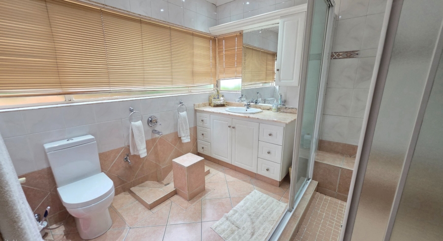 4 Bedroom Property for Sale in Erasmia Gauteng