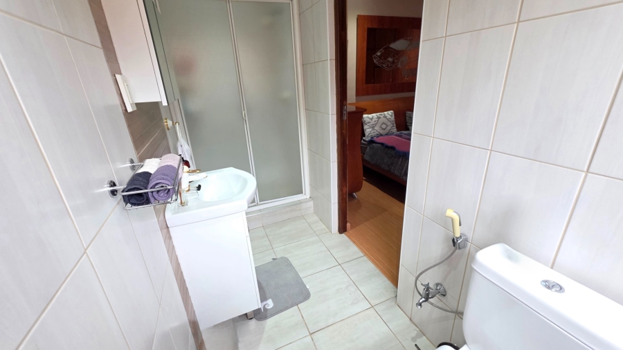 4 Bedroom Property for Sale in Erasmia Gauteng