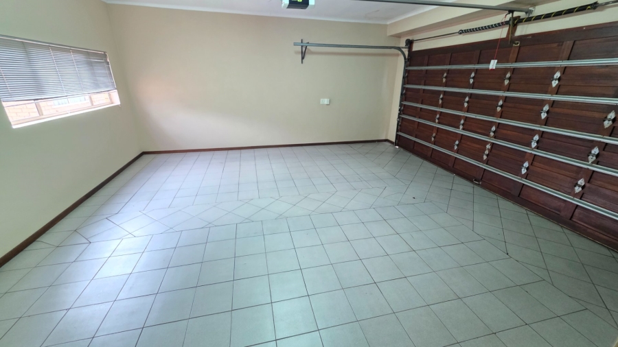 4 Bedroom Property for Sale in Erasmia Gauteng