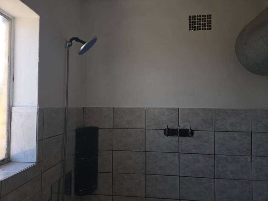 To Let 2 Bedroom Property for Rent in Witfield Gauteng