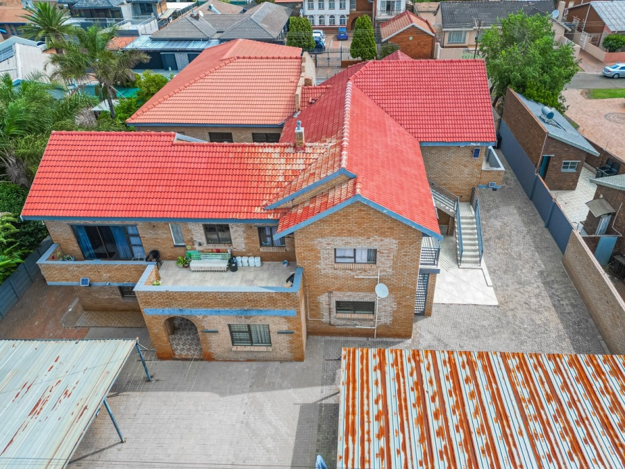  Bedroom Property for Sale in Lenasia Ext 5 Gauteng