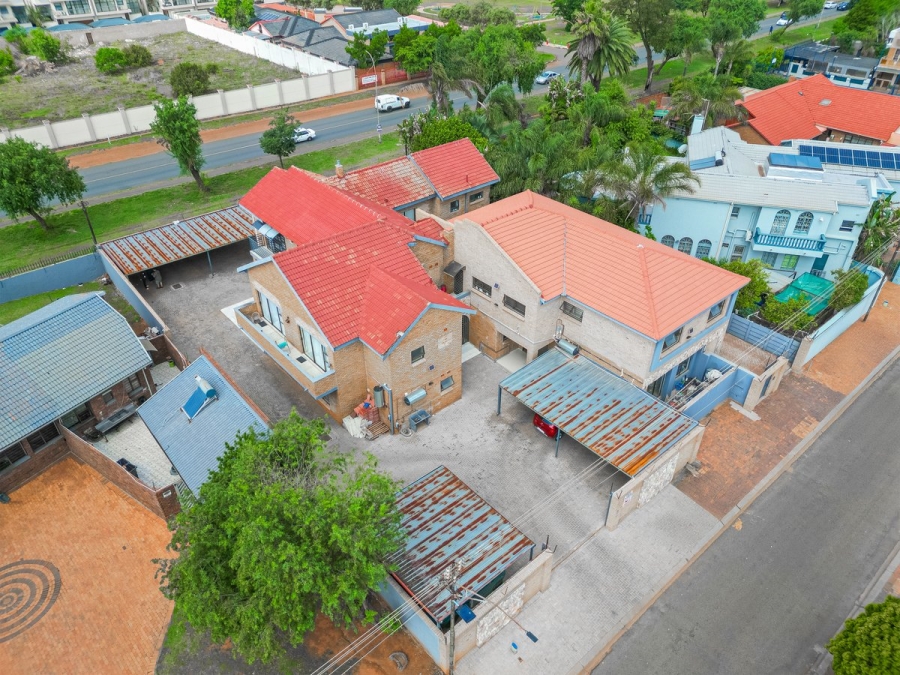  Bedroom Property for Sale in Lenasia Ext 5 Gauteng