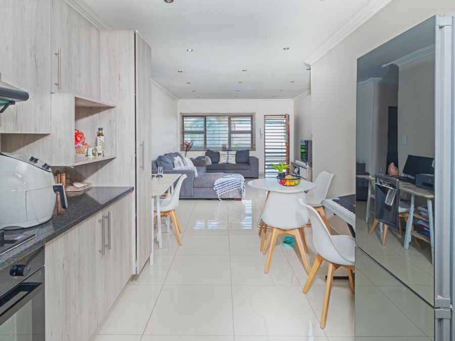  Bedroom Property for Sale in Lenasia Ext 5 Gauteng