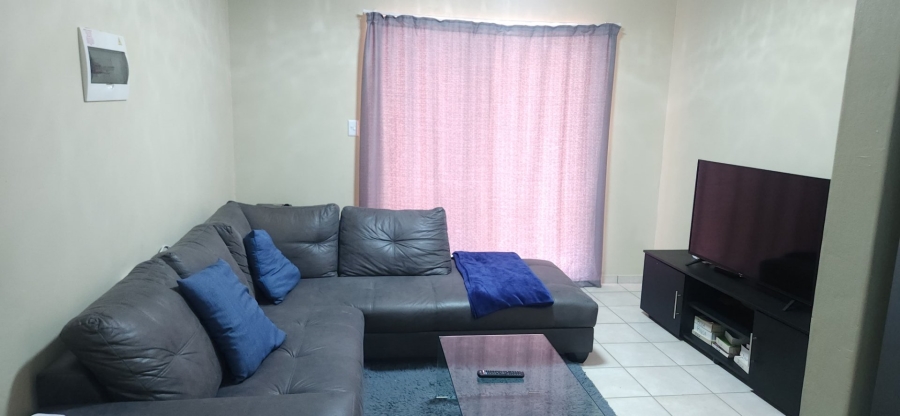 To Let 2 Bedroom Property for Rent in Rynfield A H Gauteng
