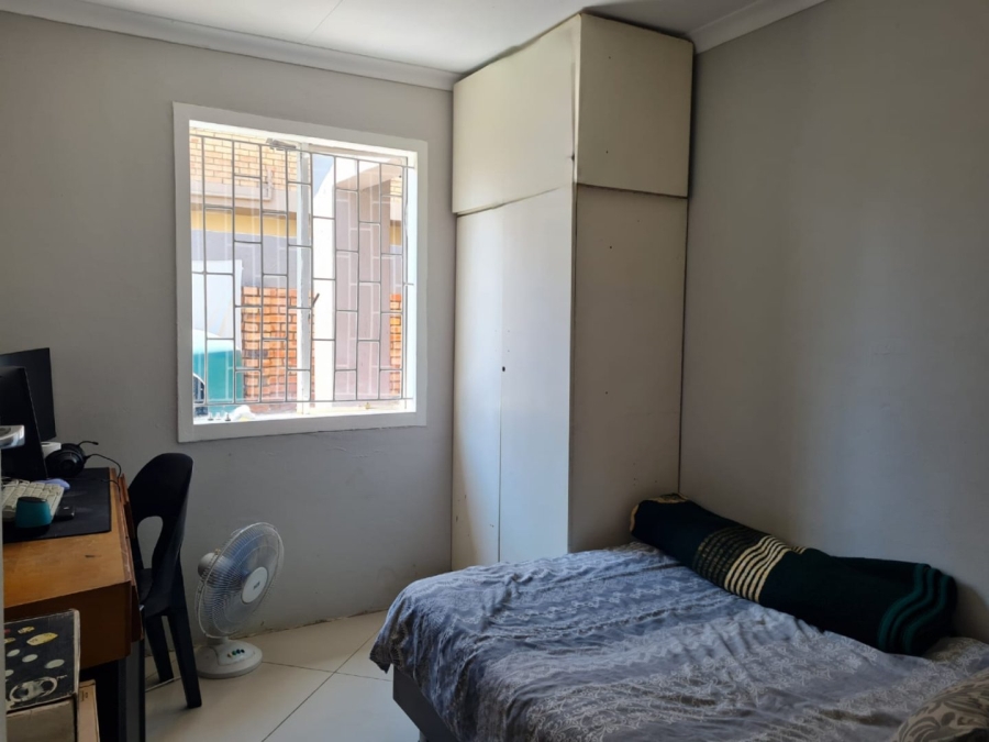 4 Bedroom Property for Sale in Lenasia Ext 13 Gauteng