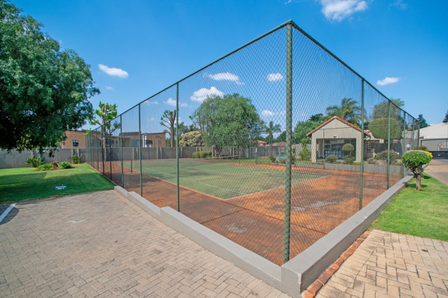 2 Bedroom Property for Sale in Bedfordview Gauteng