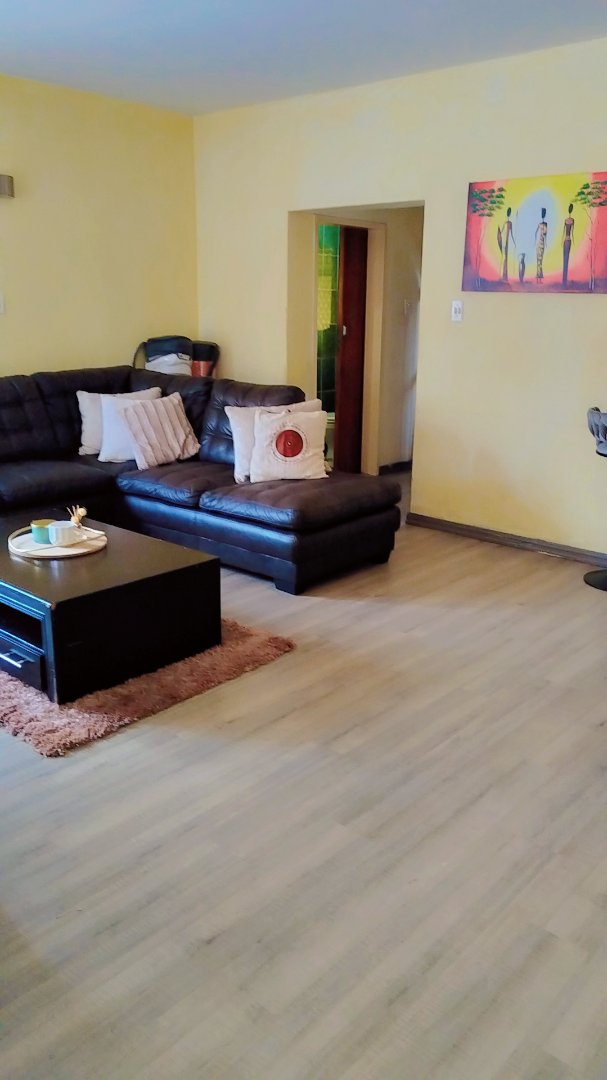 To Let 3 Bedroom Property for Rent in Gezina Gauteng