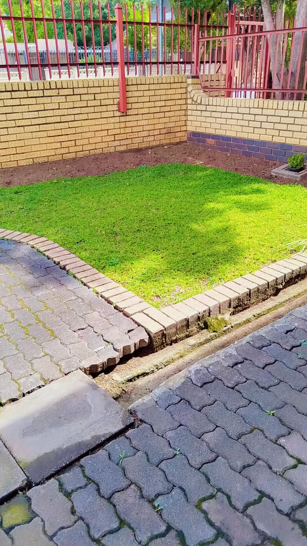 To Let 3 Bedroom Property for Rent in Gezina Gauteng