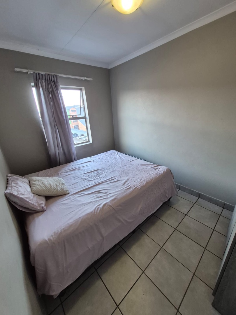 2 Bedroom Property for Sale in Heuweloord Gauteng
