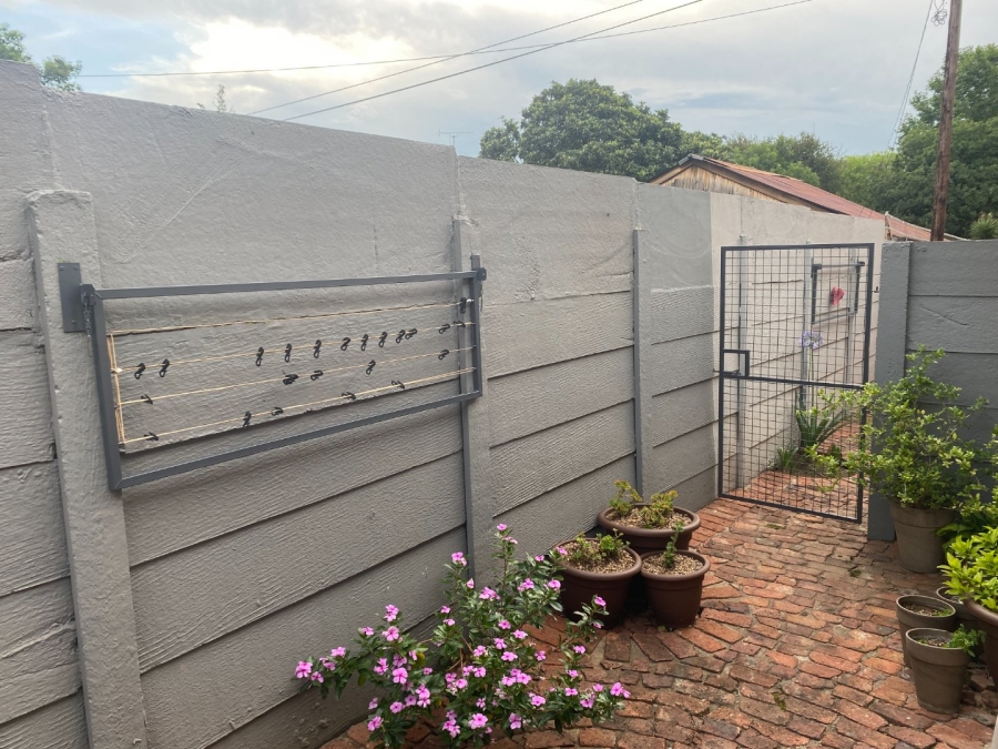 1 Bedroom Property for Sale in Villieria Gauteng